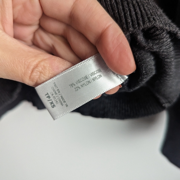 Contemporaine Crew Neck Sweater - Picture 3 of 4